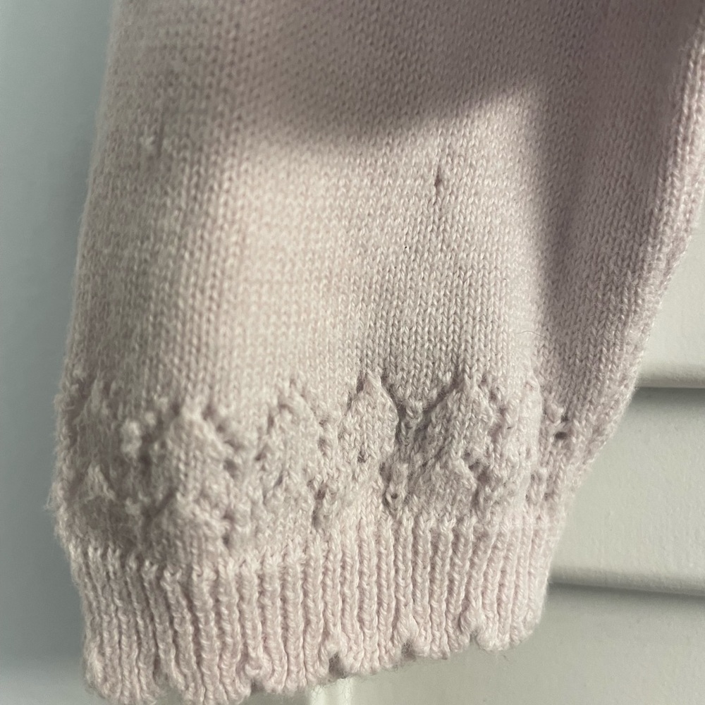 Beautiful Pink Trish Scully Crocheted Sweater w/single Closure at Neck -Pearls - Picture 5 of 6